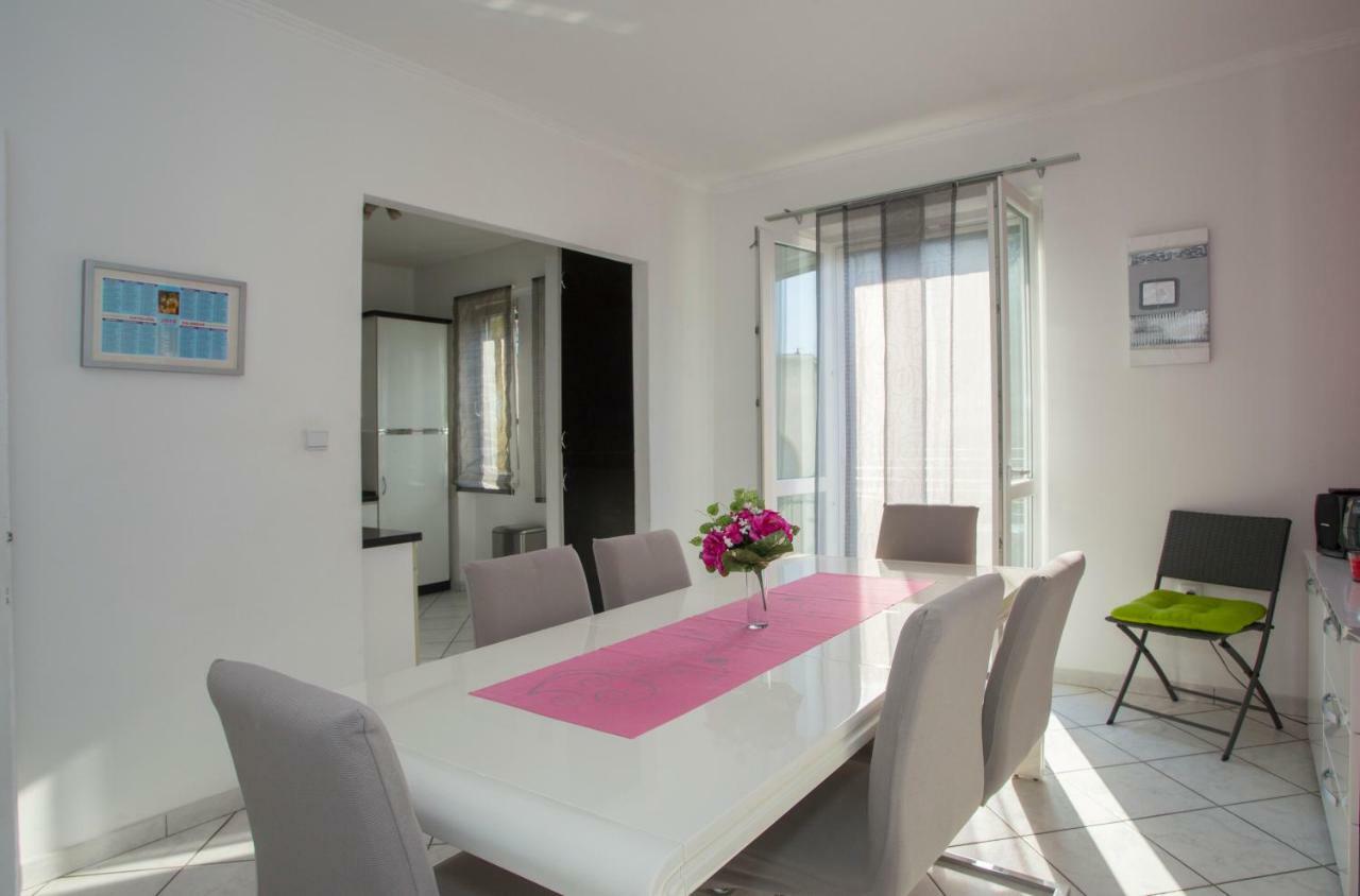 Apis Split Apartamento Exterior foto